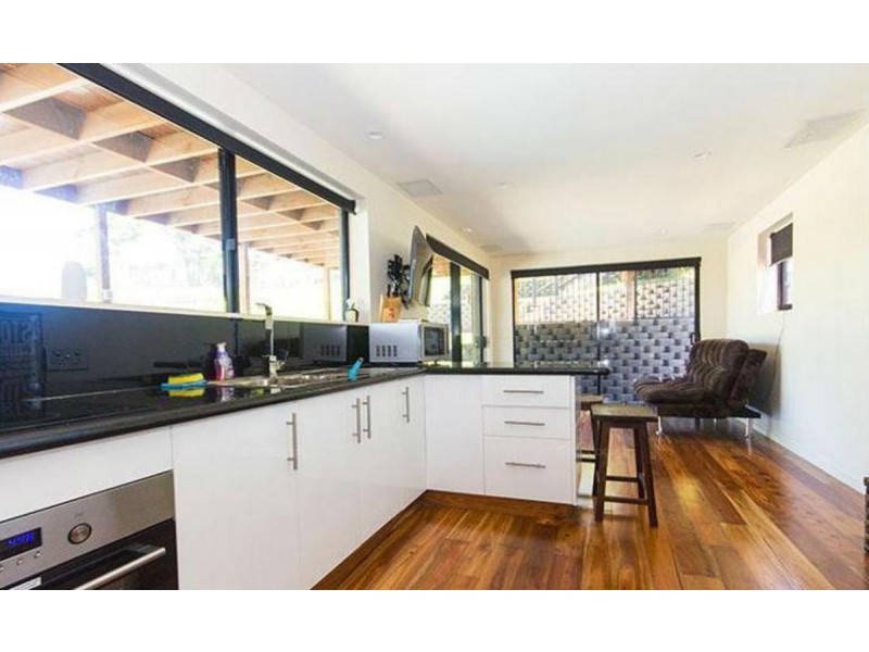 134 Crane Crescent, Nerang QLD 4211