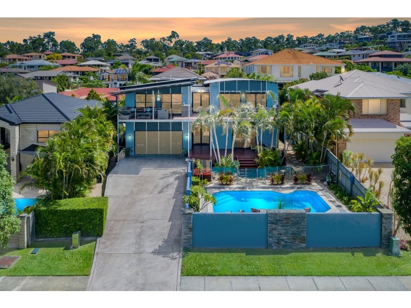 115 Armstrong Way, Highland Park QLD 4211