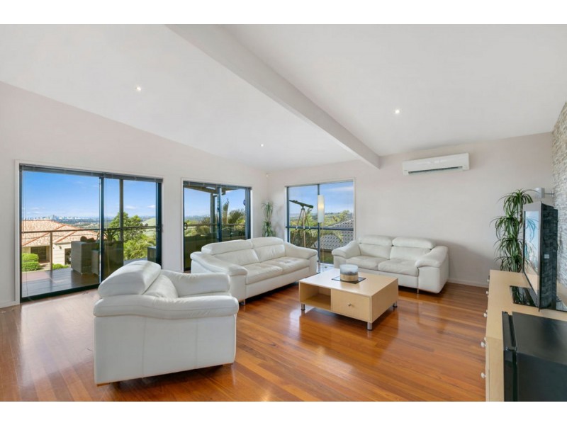 115 Armstrong Way, Highland Park QLD 4211