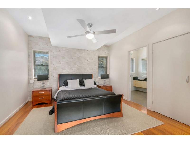 115 Armstrong Way, Highland Park QLD 4211