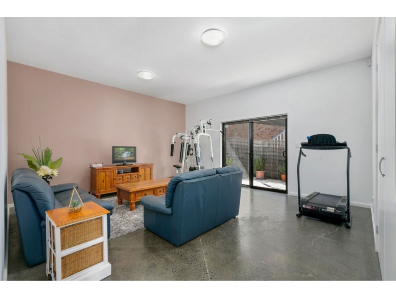 115 Armstrong Way, Highland Park QLD 4211