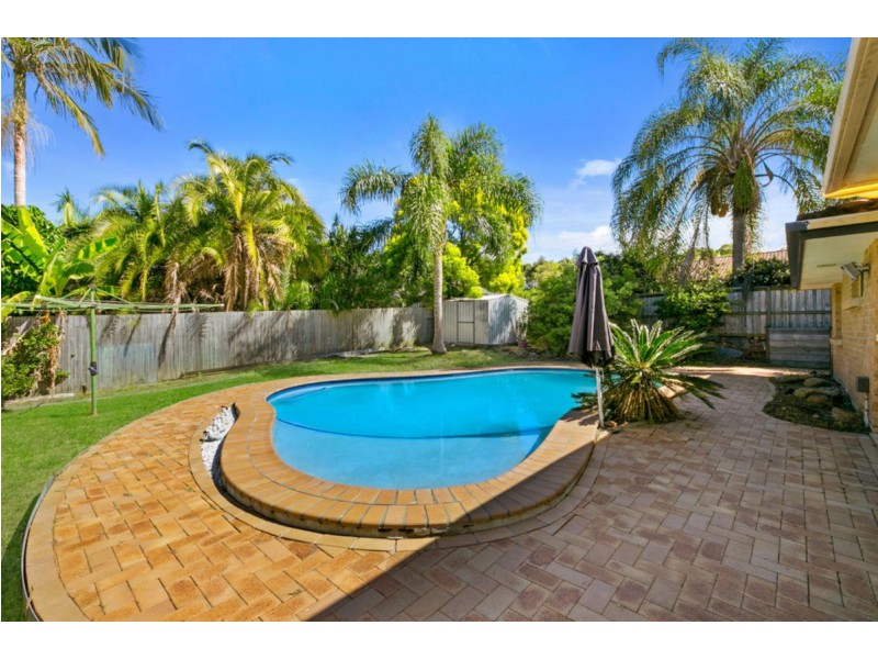 3 Kenneth Drive, Highland Park QLD 4211