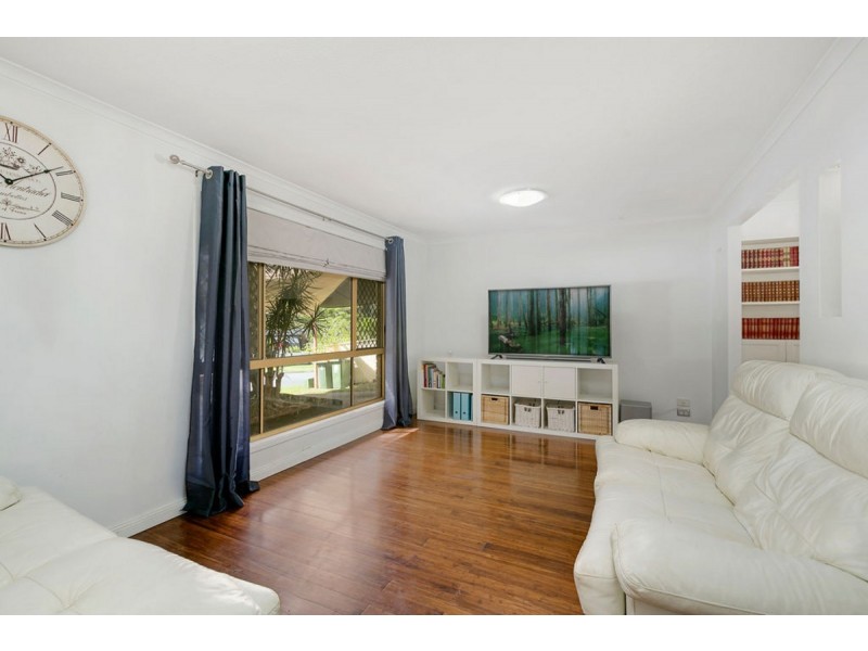 3 Kenneth Drive, Highland Park QLD 4211