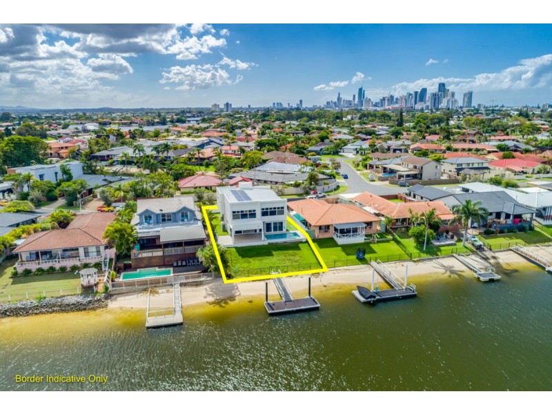 22 Mcilwain Drive, Mermaid Waters QLD 4218