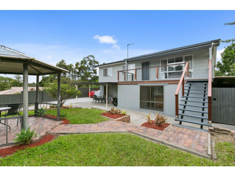 12 Tasman Avenue, Molendinar QLD 4214