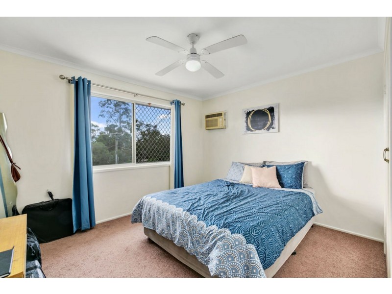 12 Tasman Avenue, Molendinar QLD 4214