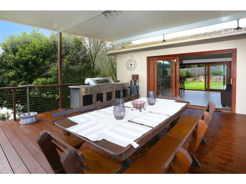 10 Pasture Place, Mount Nathan QLD 4211