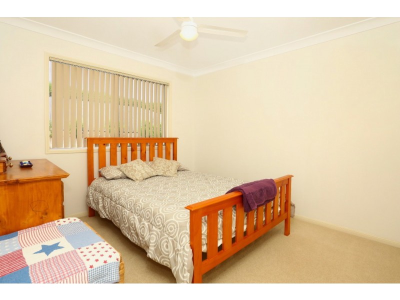 10 Pasture Place, Mount Nathan QLD 4211