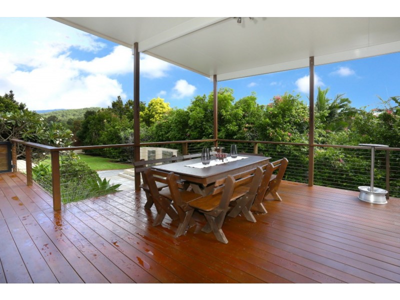 10 Pasture Place, Mount Nathan QLD 4211