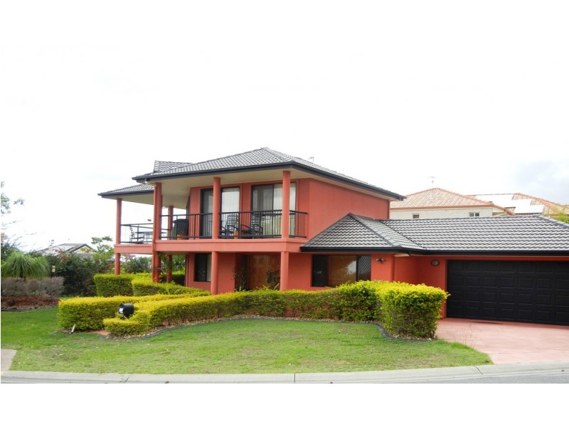 8 Mercure Place, Highland Park QLD 4211