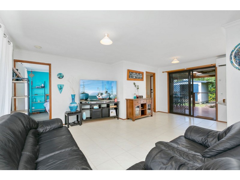 28 Cozens Way, Highland Park QLD 4211