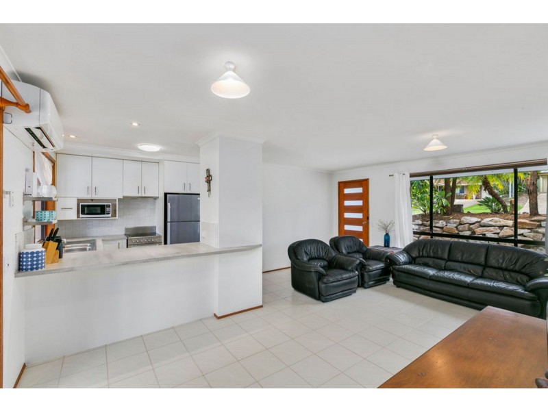28 Cozens Way, Highland Park QLD 4211