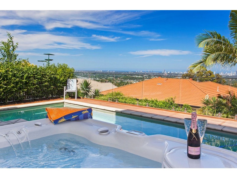 13 Mercure Place, Highland Park QLD 4211