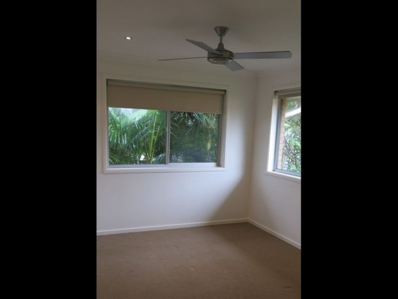 8/2 Sunrise Boulevard, Surfers Paradise QLD 4217