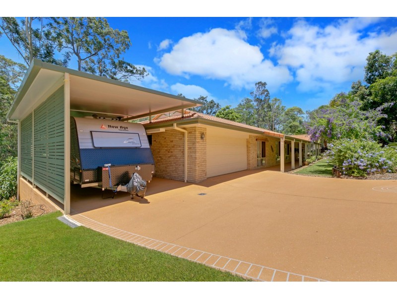 27 The Oval Drive, Mount Nathan QLD 4211