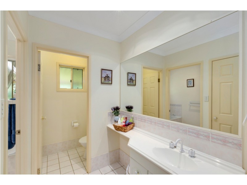 27 The Oval Drive, Mount Nathan QLD 4211