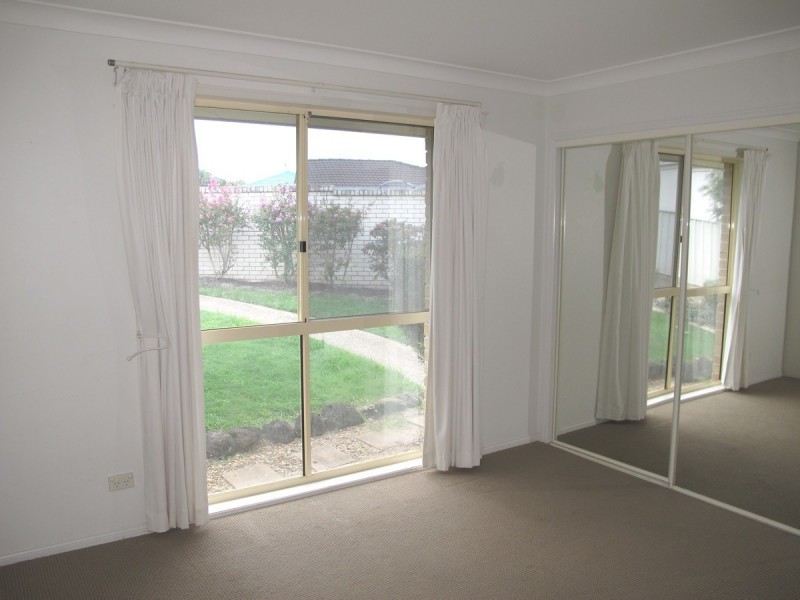 6 Berkley Court, Highland Park QLD 4211