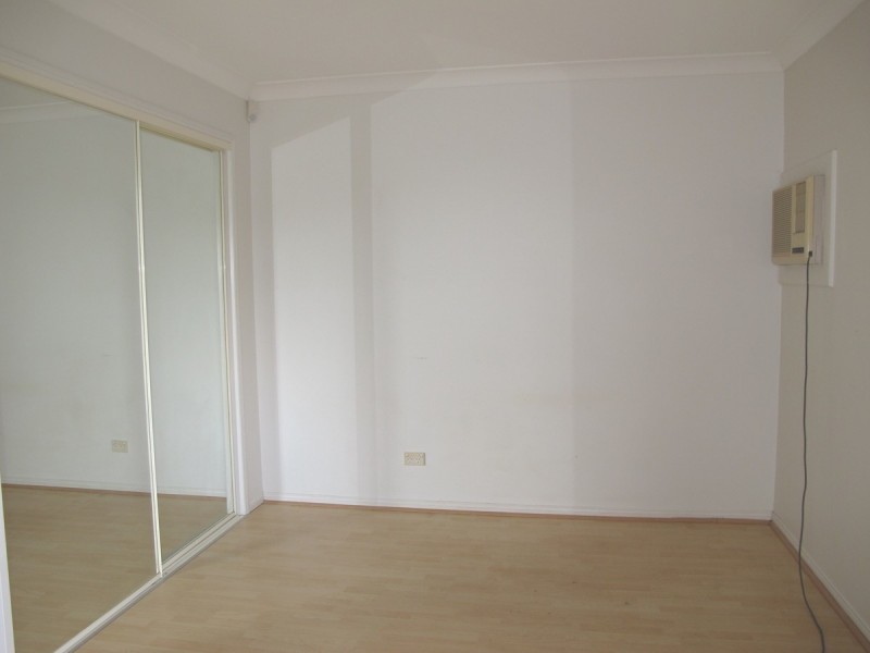 6 Berkley Court, Highland Park QLD 4211