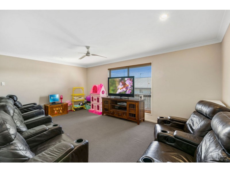 10 Blackstump Court, Gilston QLD 4211