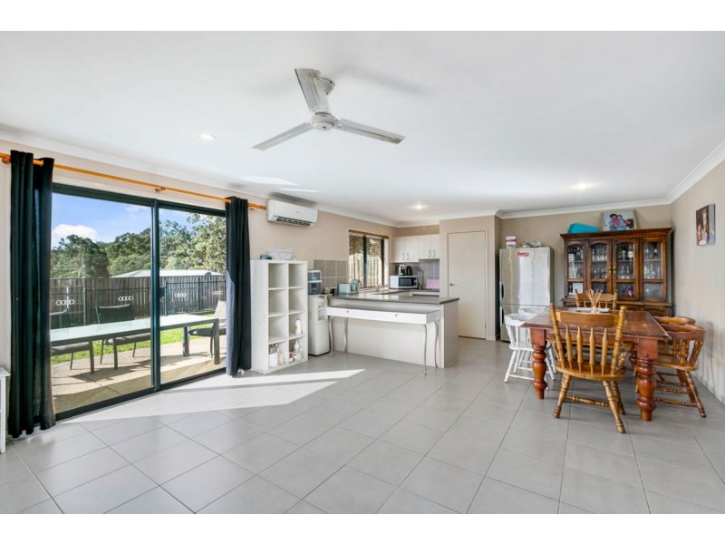 10 Blackstump Court, Gilston QLD 4211