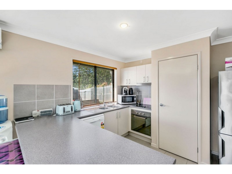 10 Blackstump Court, Gilston QLD 4211