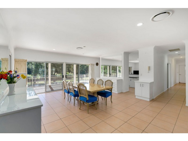 19-45 Gerara Court, Clagiraba QLD 4211