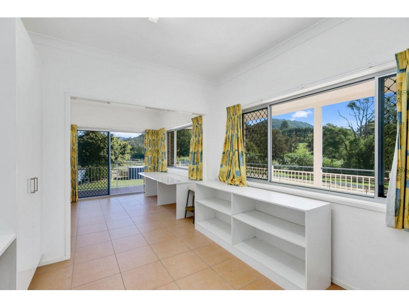 19-45 Gerara Court, Clagiraba QLD 4211