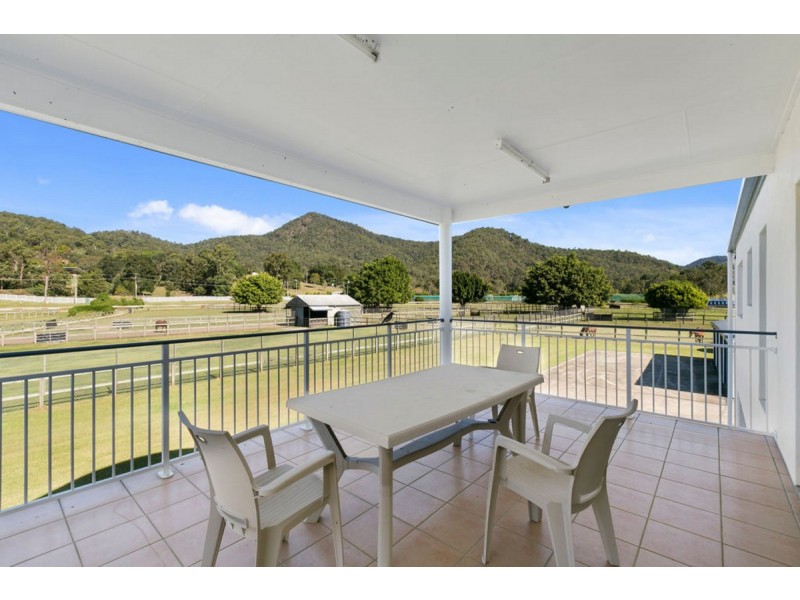 19-45 Gerara Court, Clagiraba QLD 4211