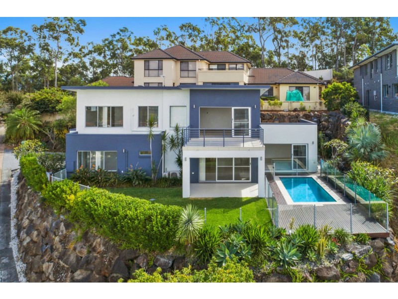 18 Chevron Rise, Highland Park QLD 4211