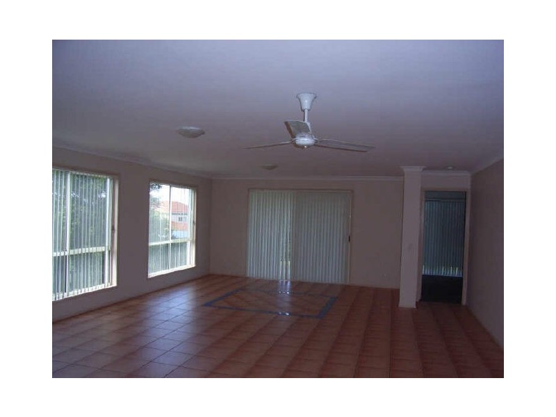 75 Riverpark Drive, Nerang QLD 4211