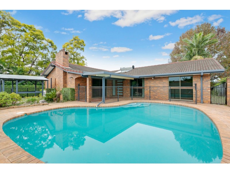 4 Maroong Crescent, Nerang QLD 4211