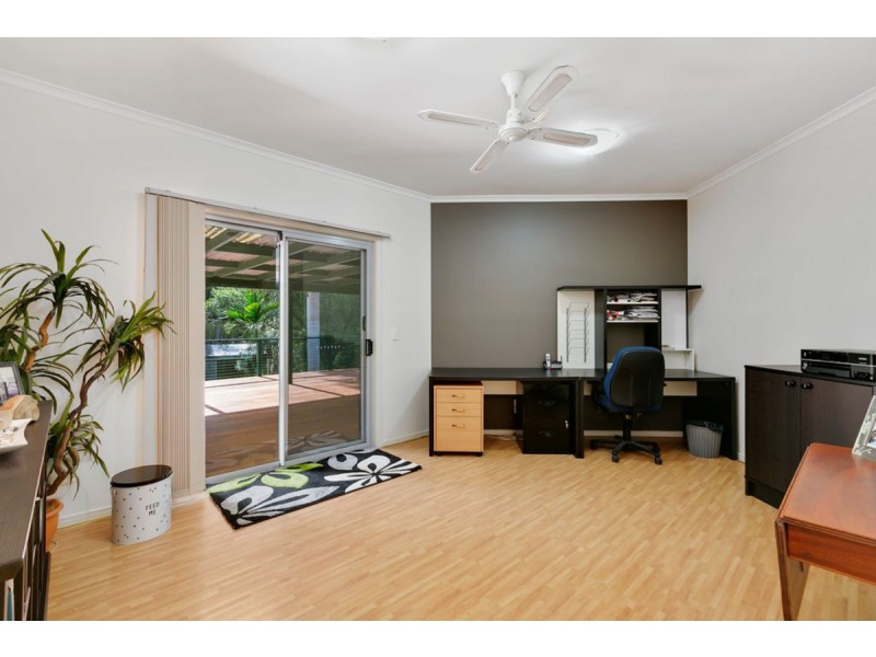 43 Birdlife Court, Nerang QLD 4211
