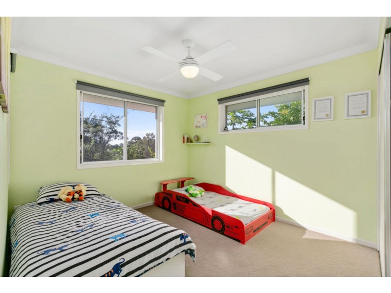 2/3 Whitely Circuit, Maudsland QLD 4210