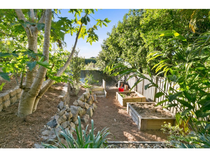 2/3 Whitely Circuit, Maudsland QLD 4210