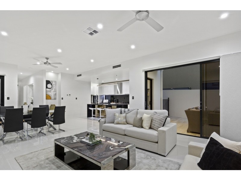 4009 Quayside, Benowa QLD 4217