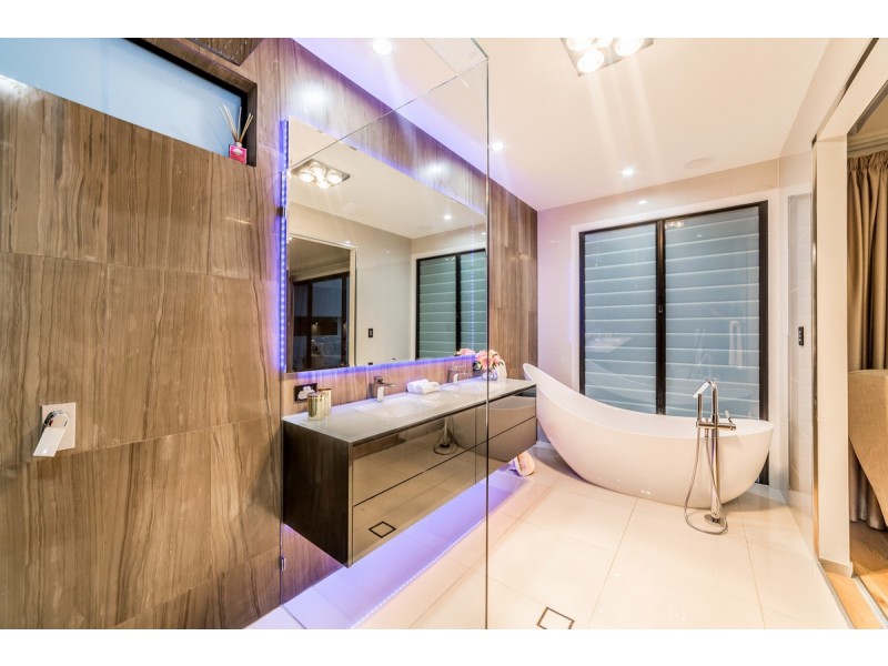 4009 Quayside, Benowa QLD 4217