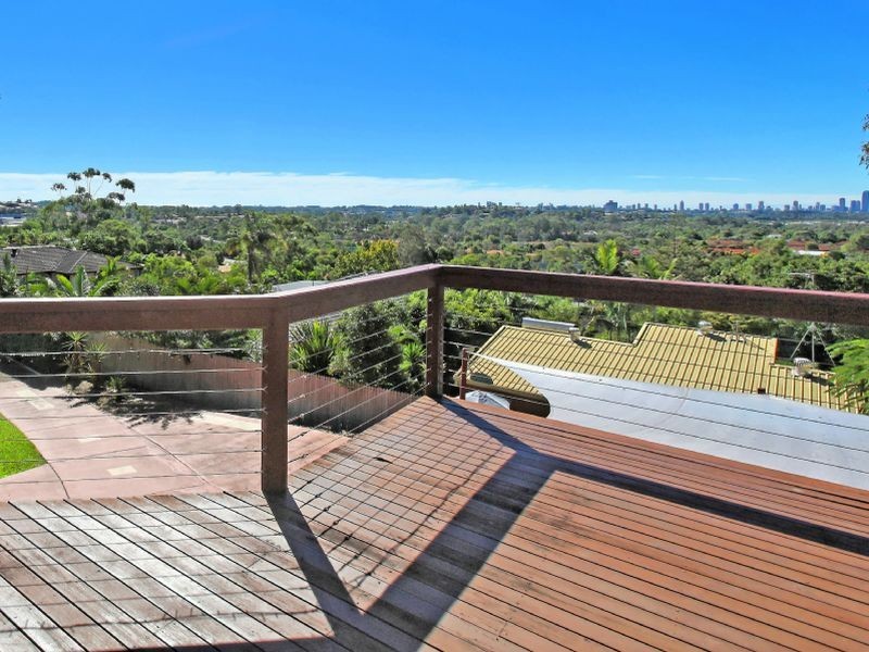 12 Explorers Way, Worongary QLD 4213