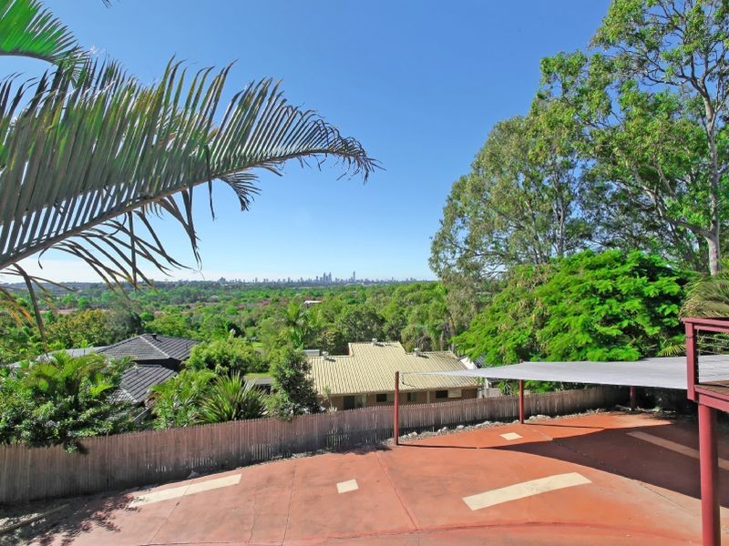 12 Explorers Way, Worongary QLD 4213