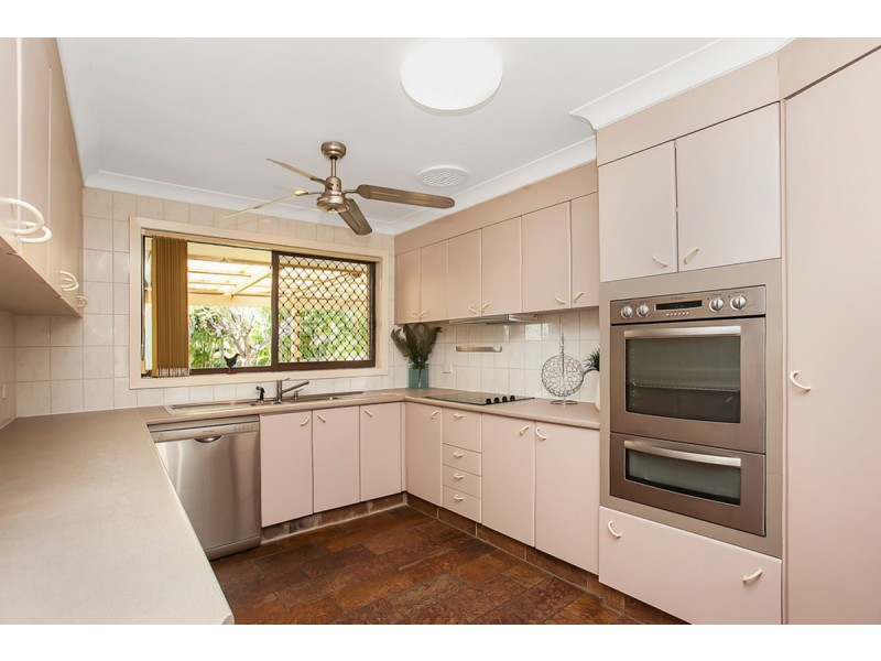 21 Murev Way, Carrara QLD 4211
