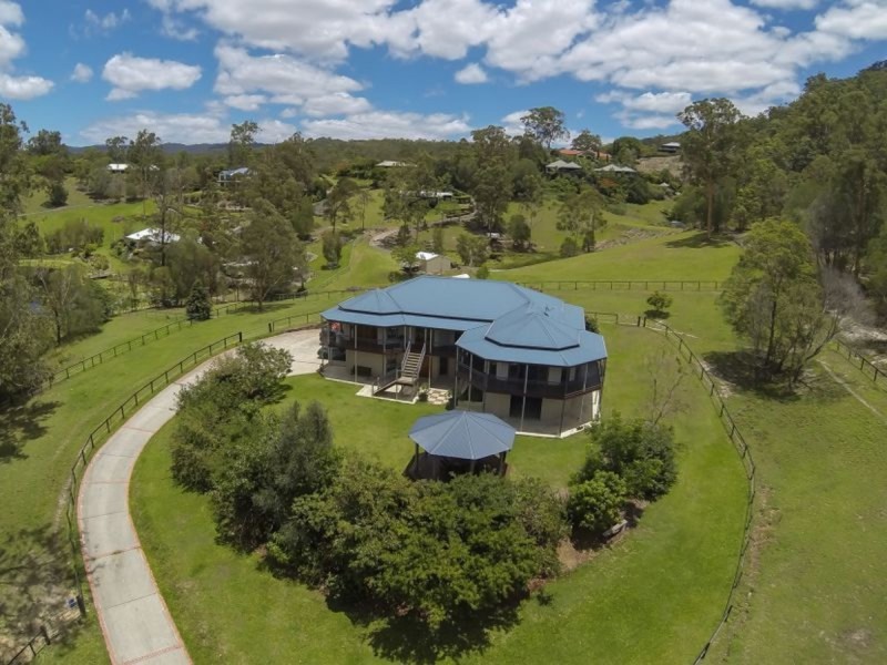 254 Crane Crescent, Nerang QLD 4211