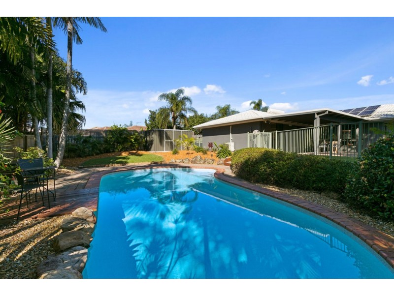 48 Hickey Way, Carrara QLD 4211