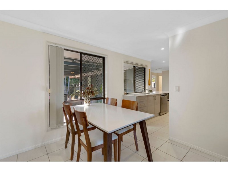 48 Hickey Way, Carrara QLD 4211