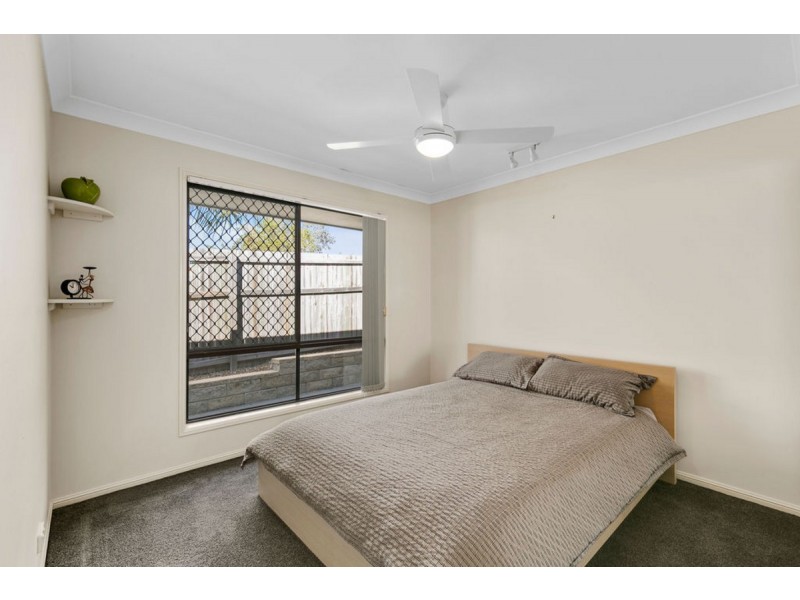 48 Hickey Way, Carrara QLD 4211