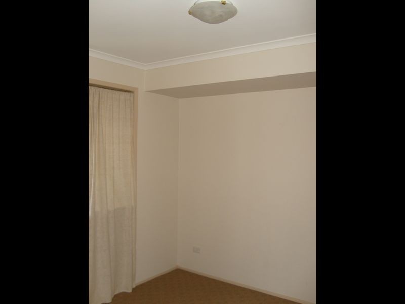 1/12 Wirth Terrace, Highland Park QLD 4211