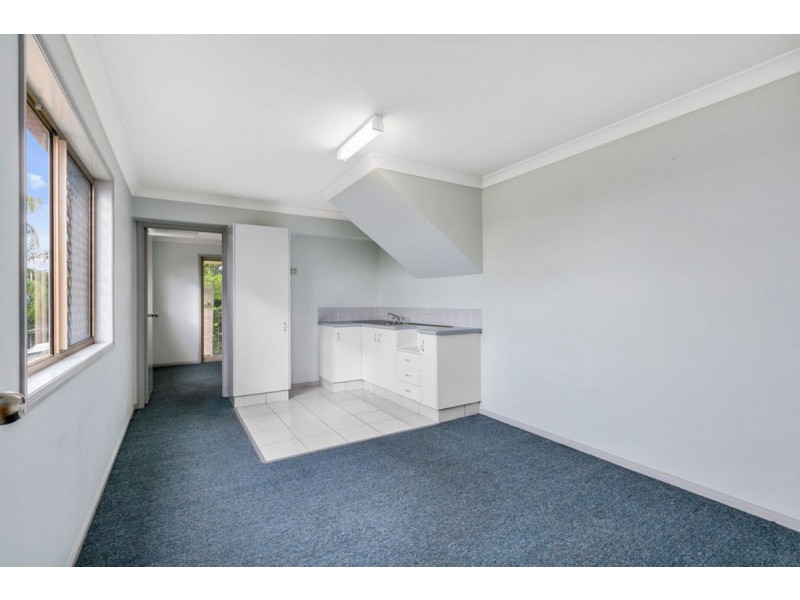 7 Nottingham Place, Highland Park QLD 4211