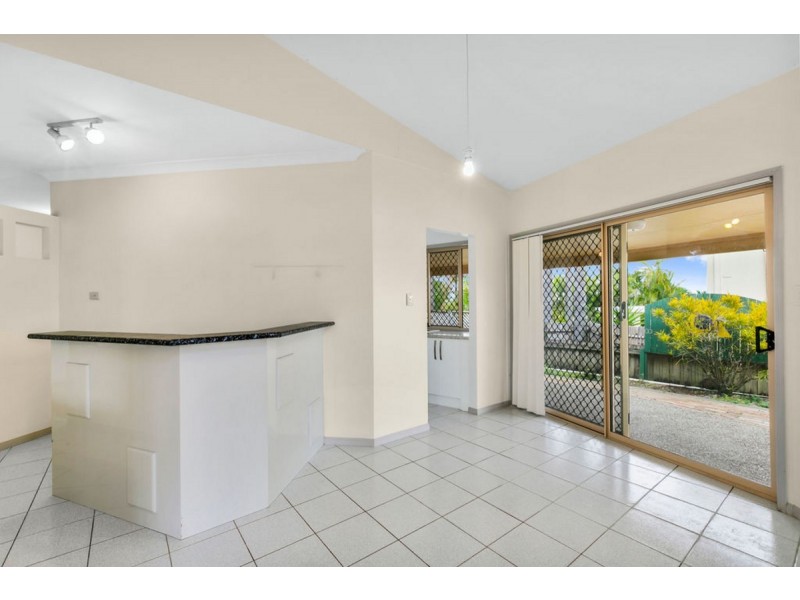 7 Nottingham Place, Highland Park QLD 4211