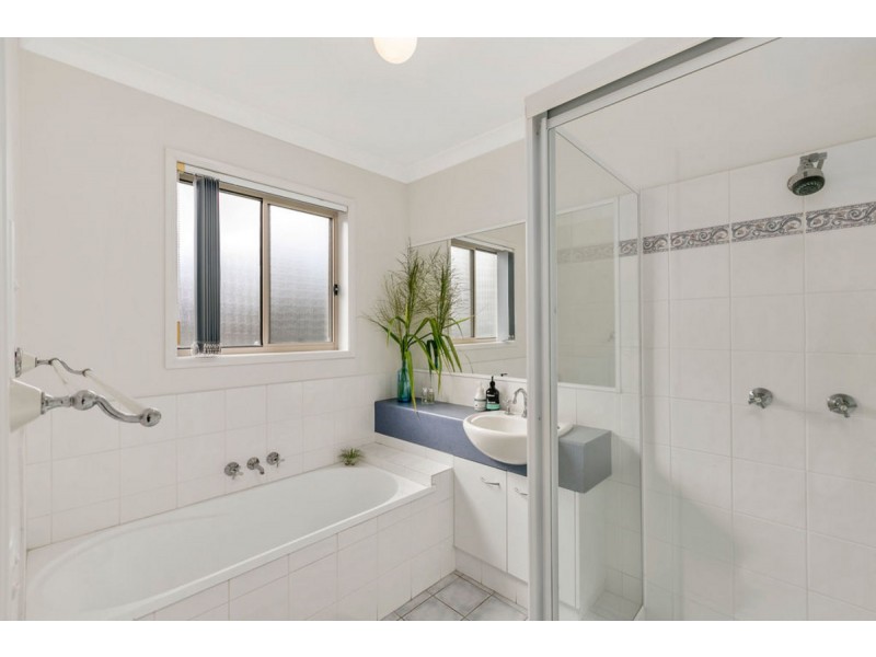 18 Kowhai Place, Nerang QLD 4211