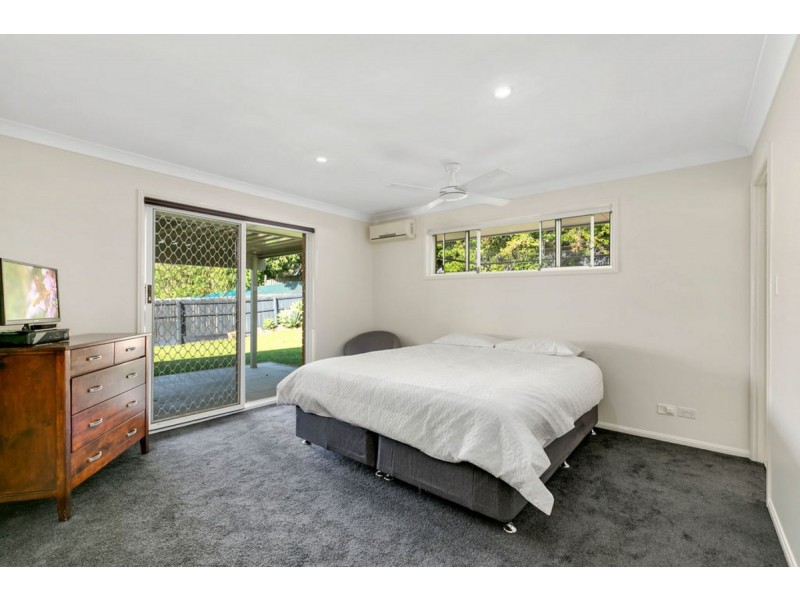 26 Kincaid Drive, Highland Park QLD 4211