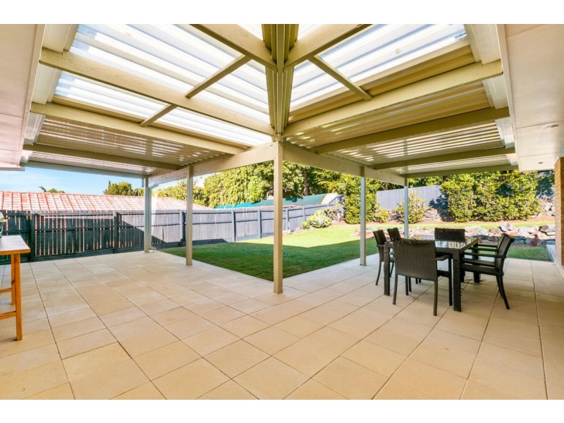 26 Kincaid Drive, Highland Park QLD 4211