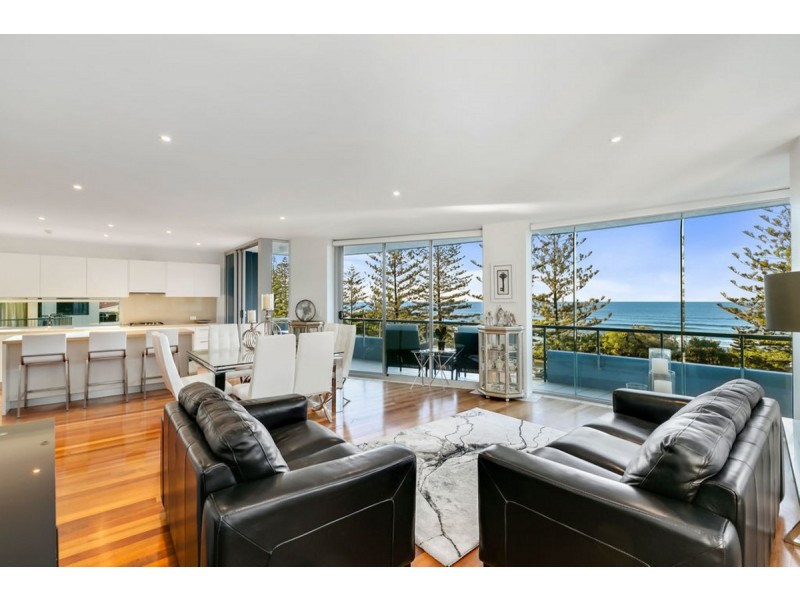 4/112 The Esplanade, Burleigh Heads QLD 4220